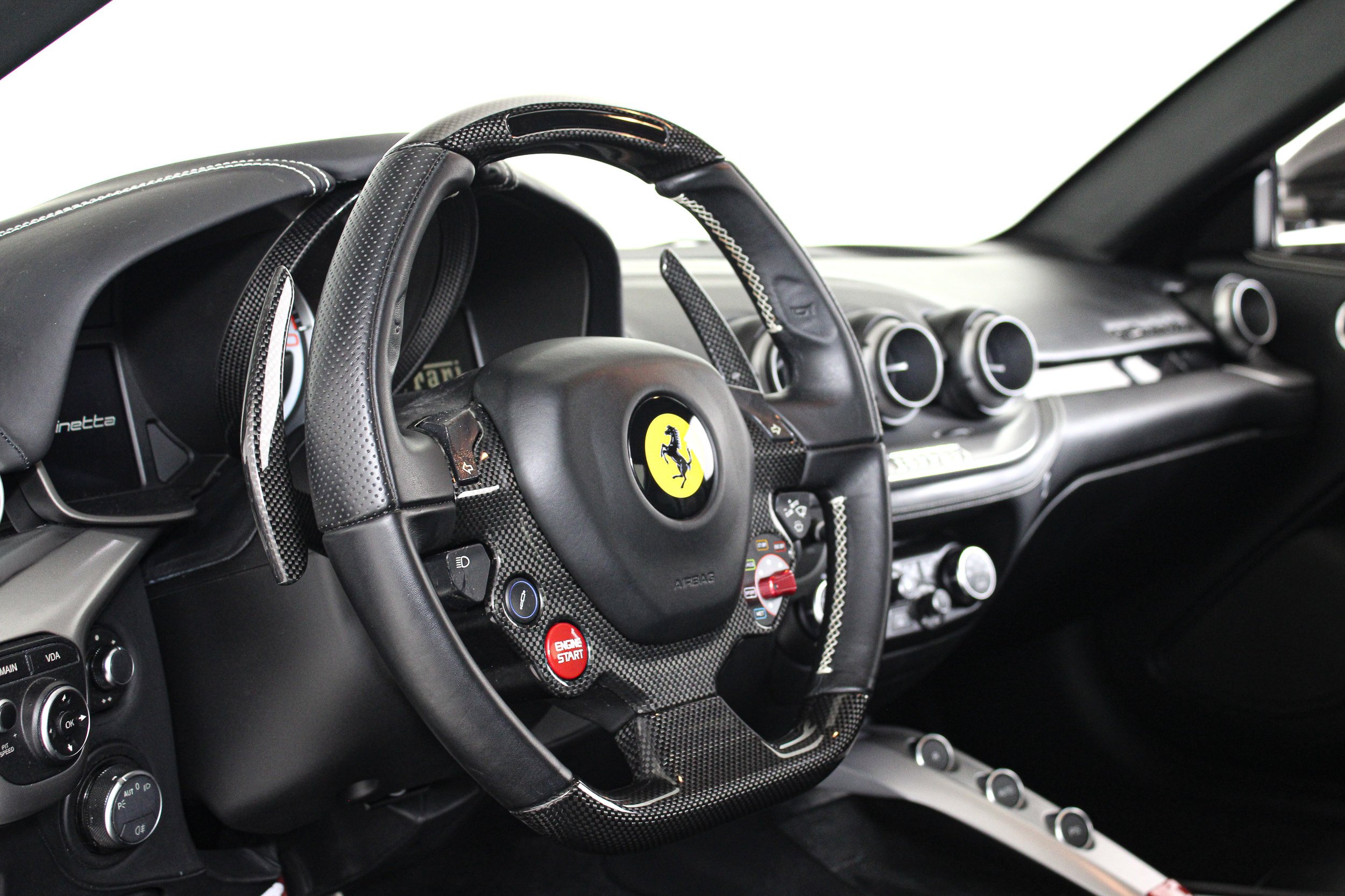 Used 2015 Grigio Scuro Ferrari  image 38