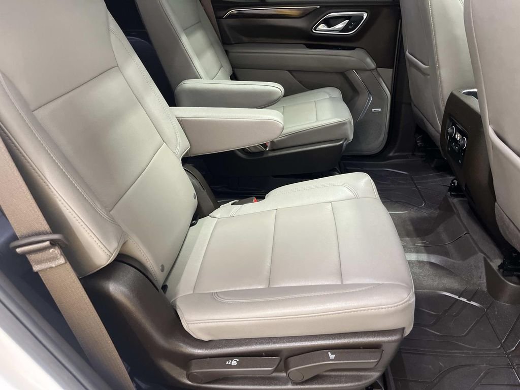 Used 2024 Summit White Chevrolet Z71 image 29