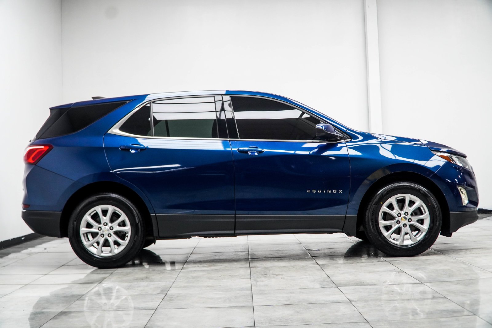 Used 2020 Blue Chevrolet LT image 7