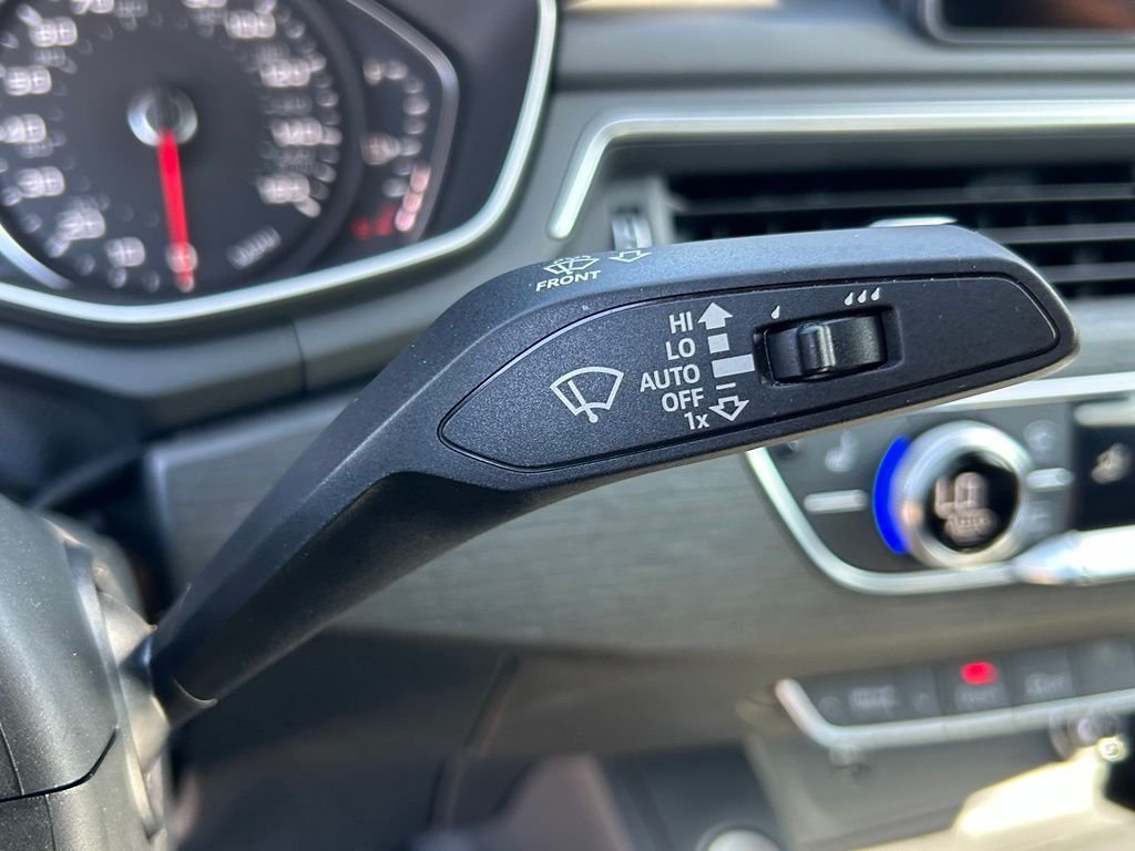 Used 2019  Audi 2.0T Premium image 24