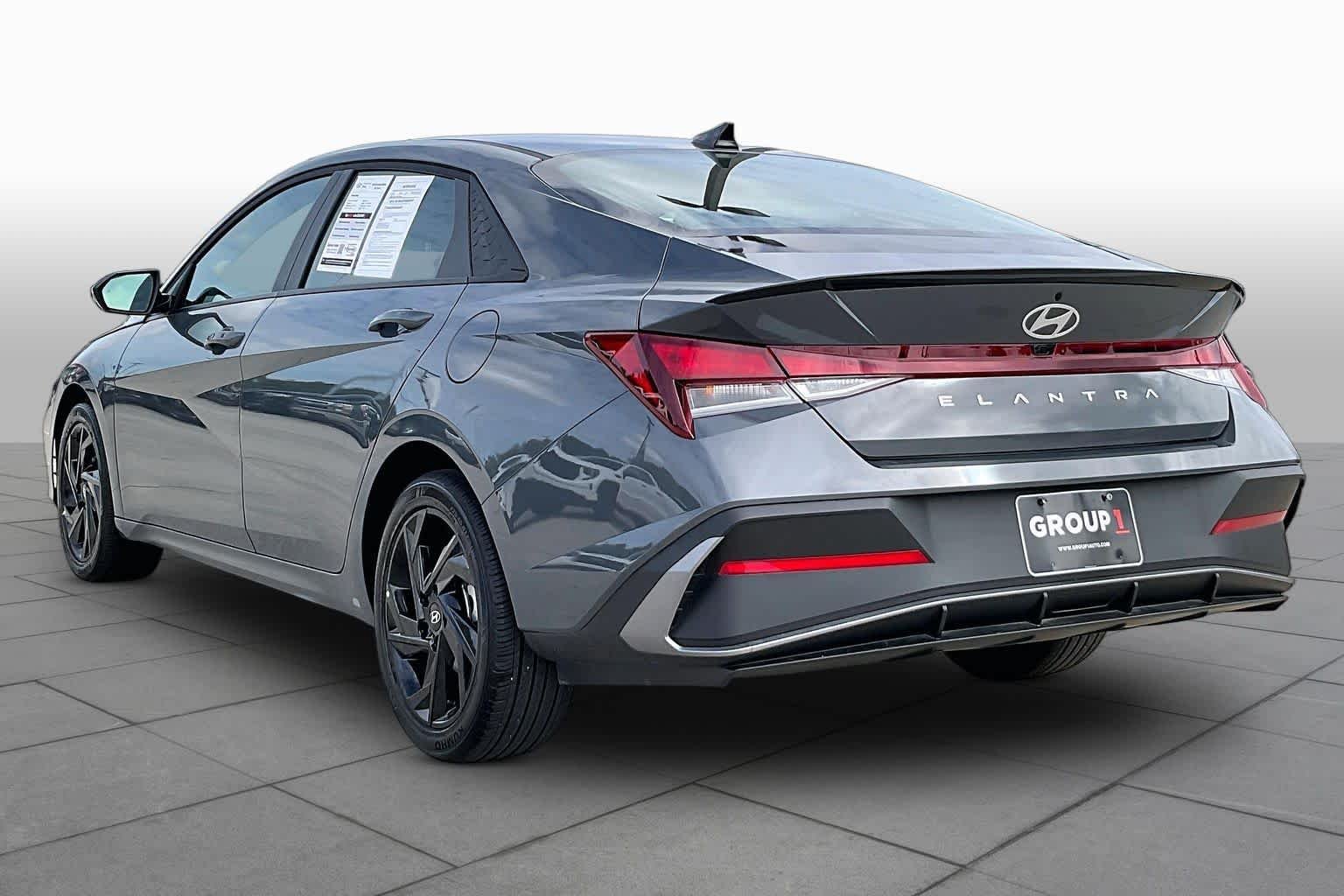 Used 2026 Ecotronic Gray Hyundai SEL Sport image 12