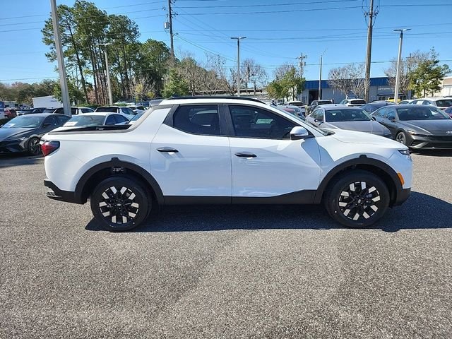 New 2025 White Hyundai SEL image 2