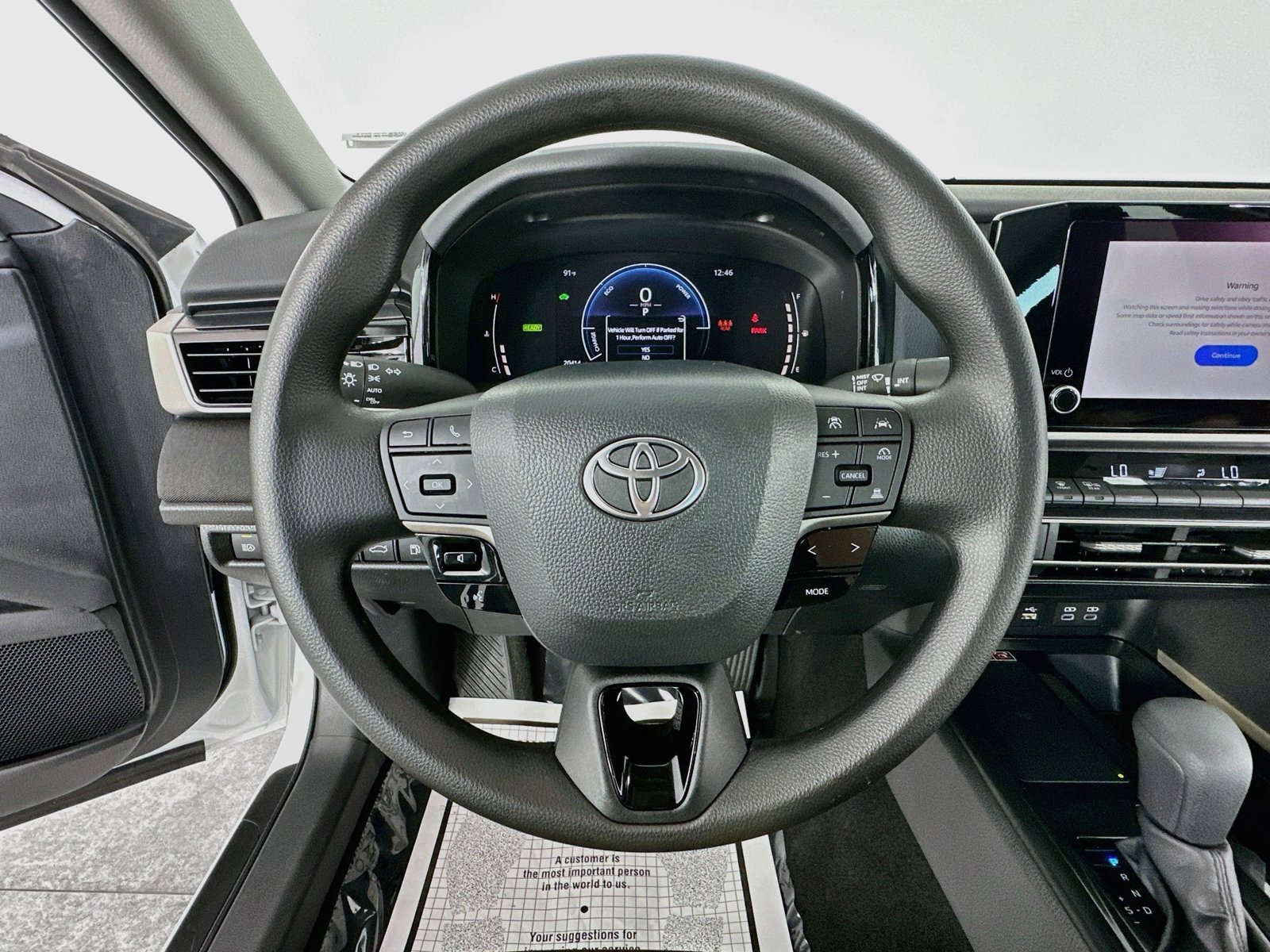 2026 Toyota Camry LE - Photo 13
