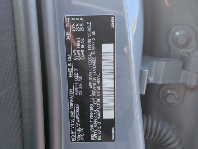 2023 Volvo S60 Plus - Photo 32