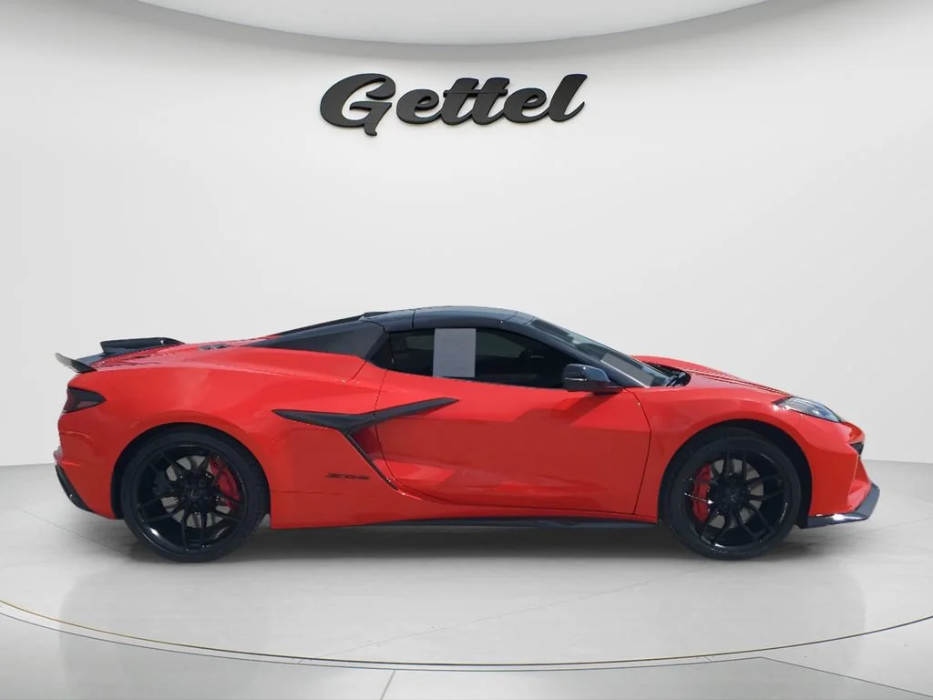 Used 2025 Torch Red Chevrolet 2LZ image 4