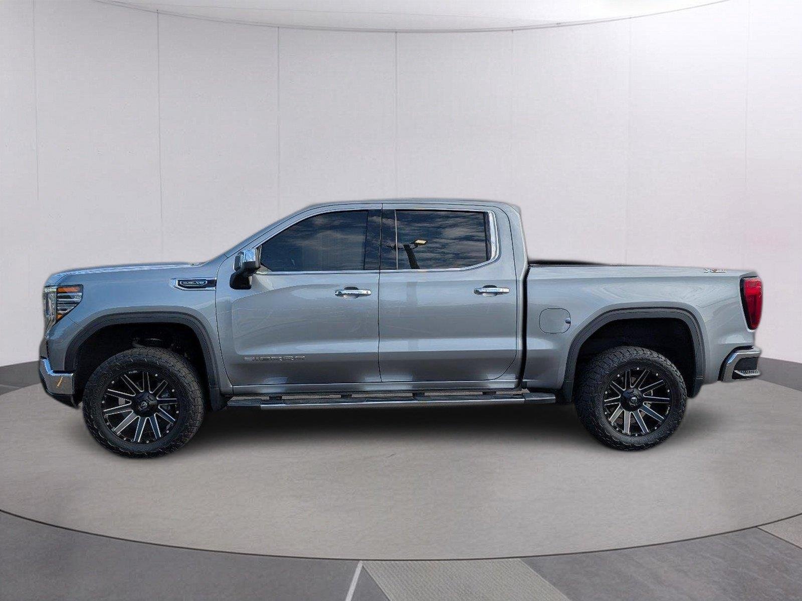Used 2023 STERLING METALLIC GMC SLT image 2