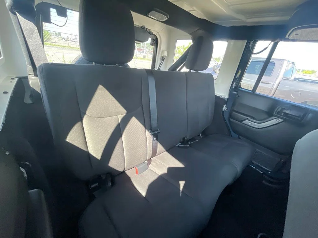 Used 2018 Black Jeep Unlimited Sport image 15