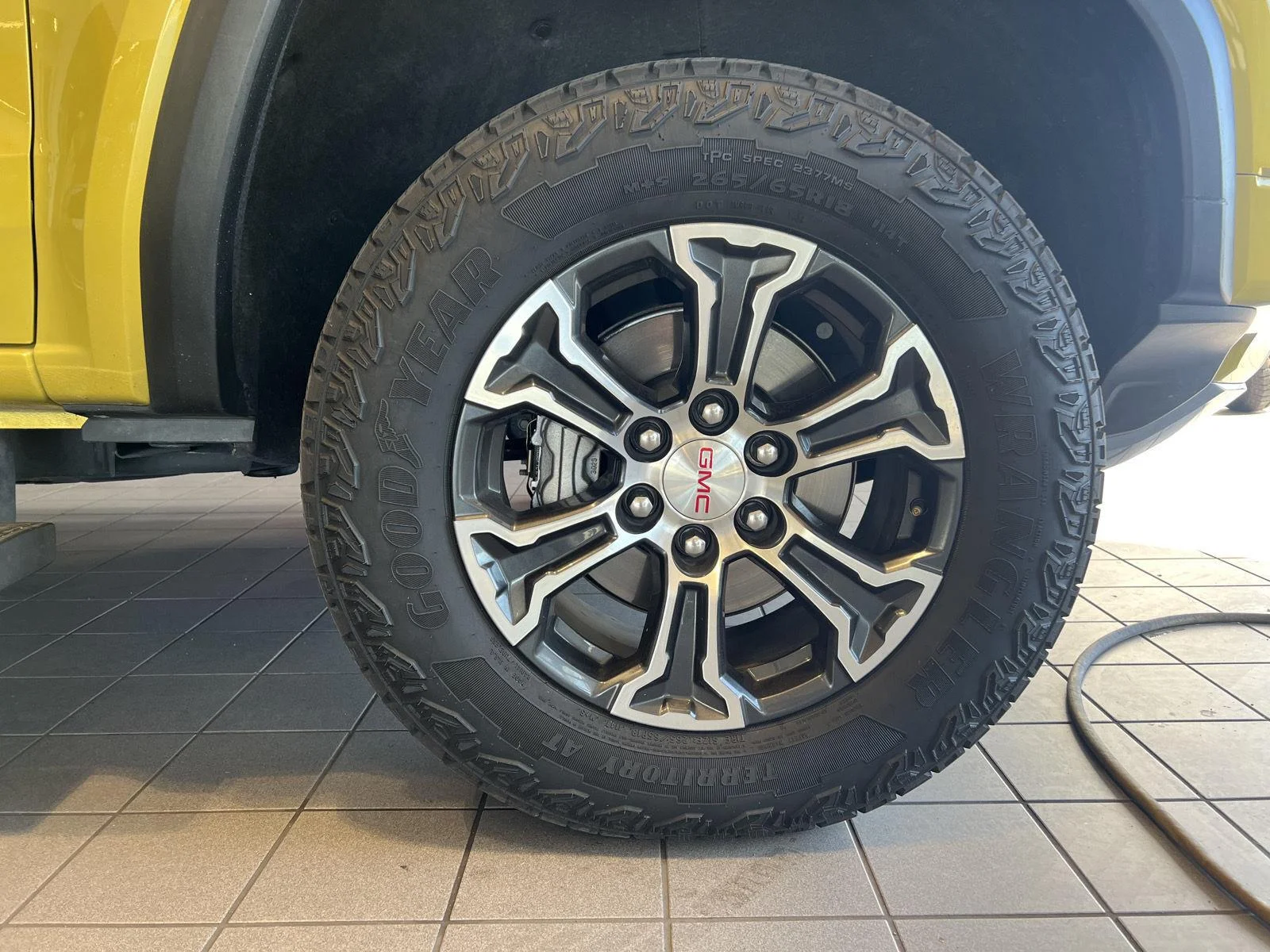 Used 2023 SOLAR FLARE METALLIC GMC 4WD AT4 image 11