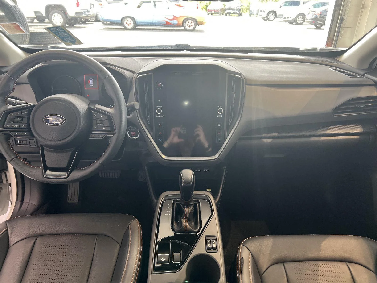 Used 2024 Crystal White Pearl Subaru Limited image 14