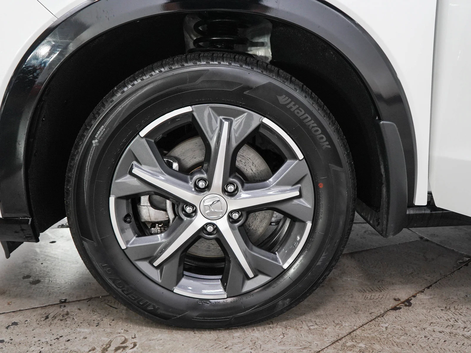 Used 2025 White Honda EX-L AWD CVT image 28