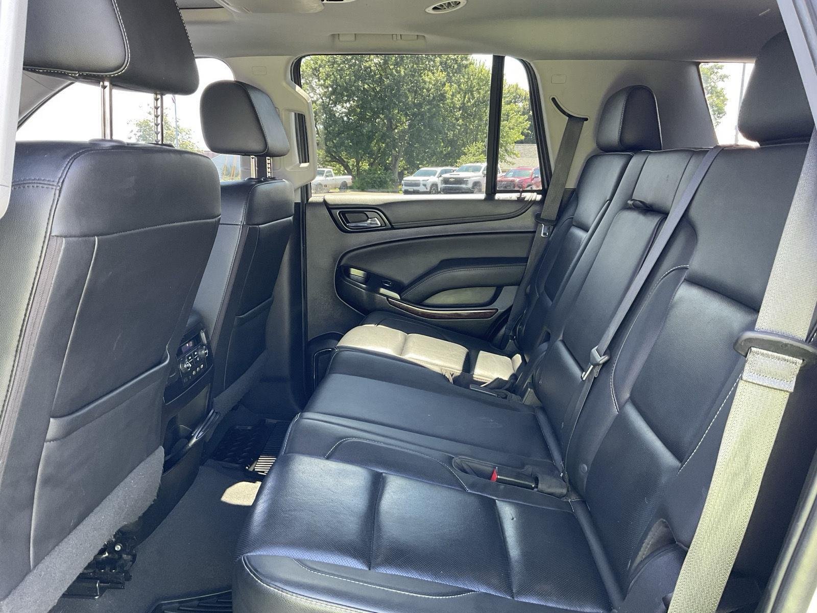 Used 2019 Quicksilver Metallic GMC SLT image 14