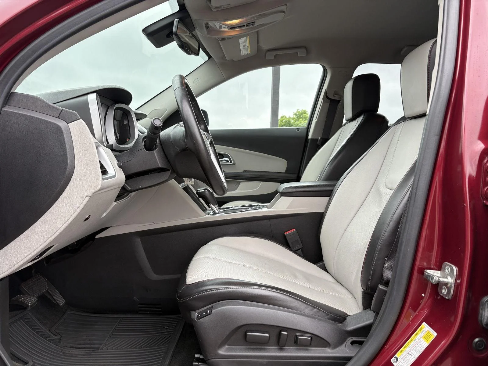 Used 2017 Siren Red Tintcoat Chevrolet Premier image 10