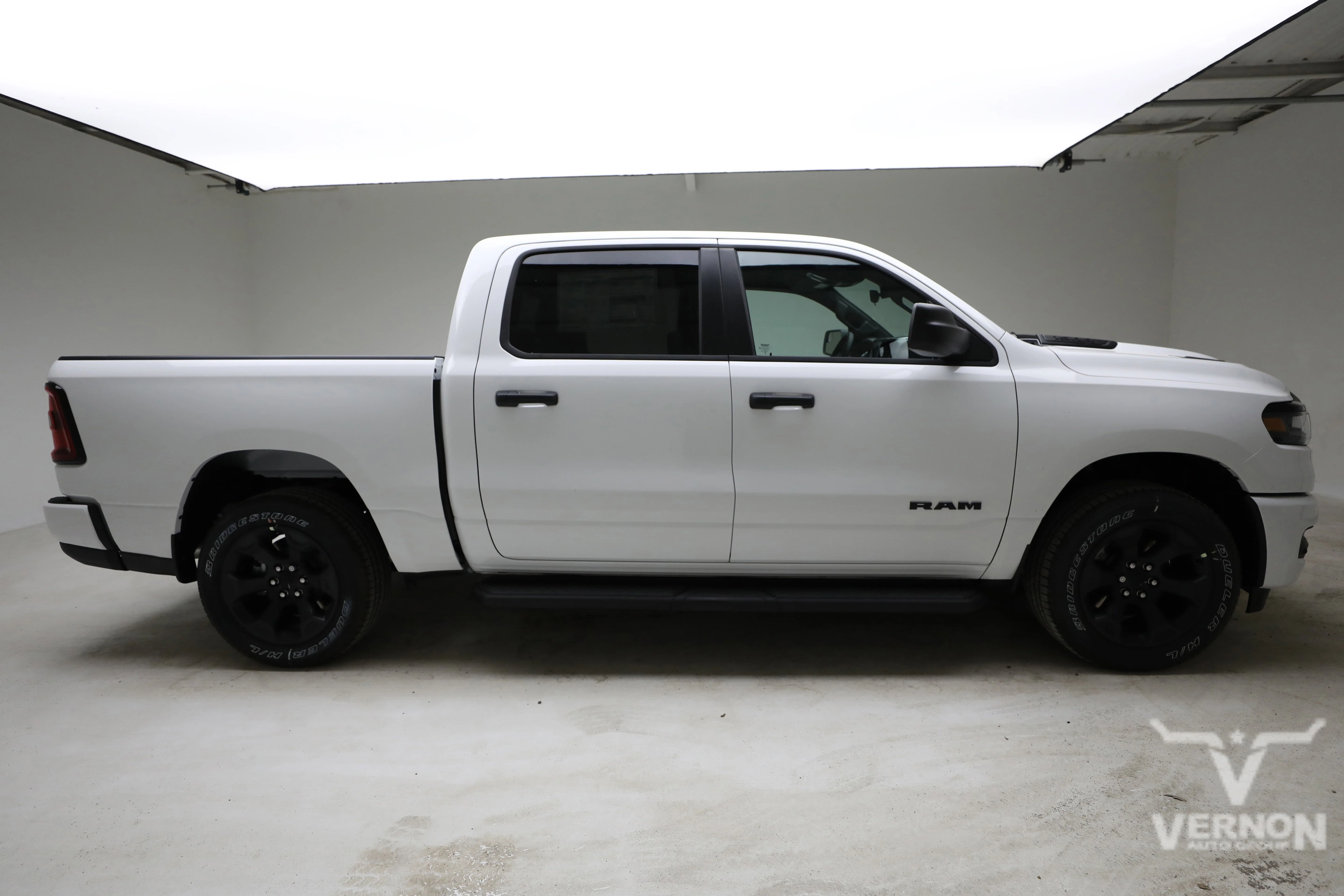 New 2026 Ram 1500 Express Crew Cab 4x4