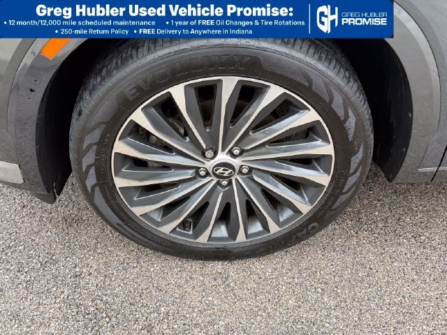 Used 2023 Gray Hyundai Calligraphy image 12