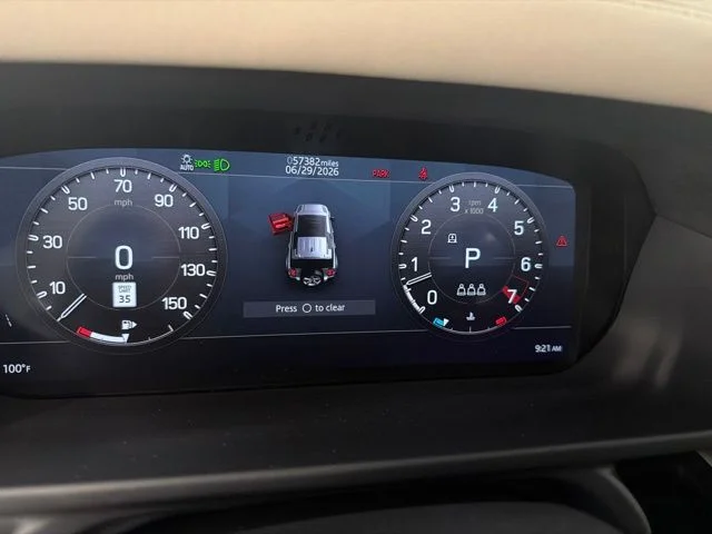 Used 2020 Tasman Blue Metallic Land Rover SE image 31