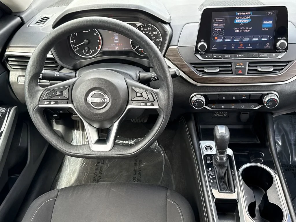 Used 2023 Black Nissan 2.5 SV image 19