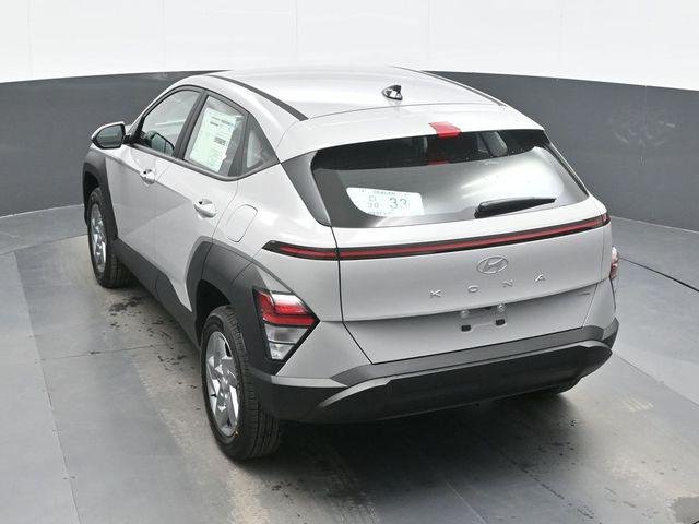 New 2027 Gray Hyundai SE AWD image 10