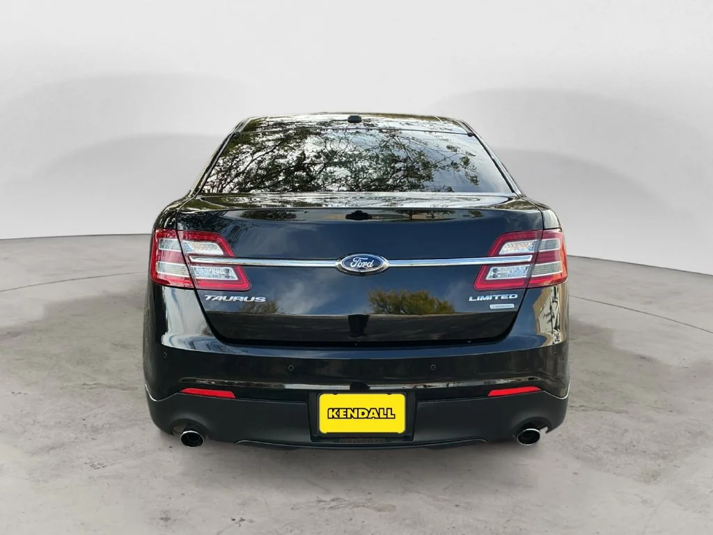 Used 2016 Black Ford Limited image 10