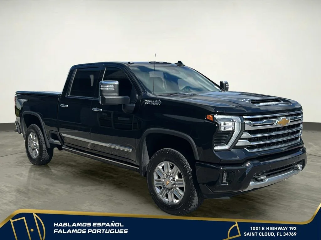Used 2024 Black Chevrolet High Country image 8