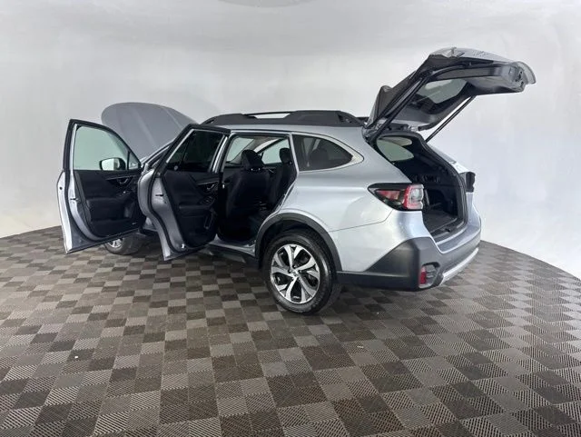 Used 2022 Silver Subaru Limited image 16