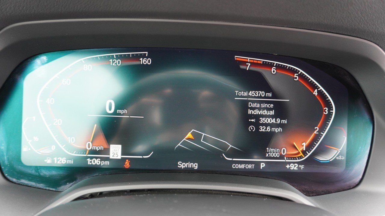 Used 2022 White BMW xDrive40i image 14