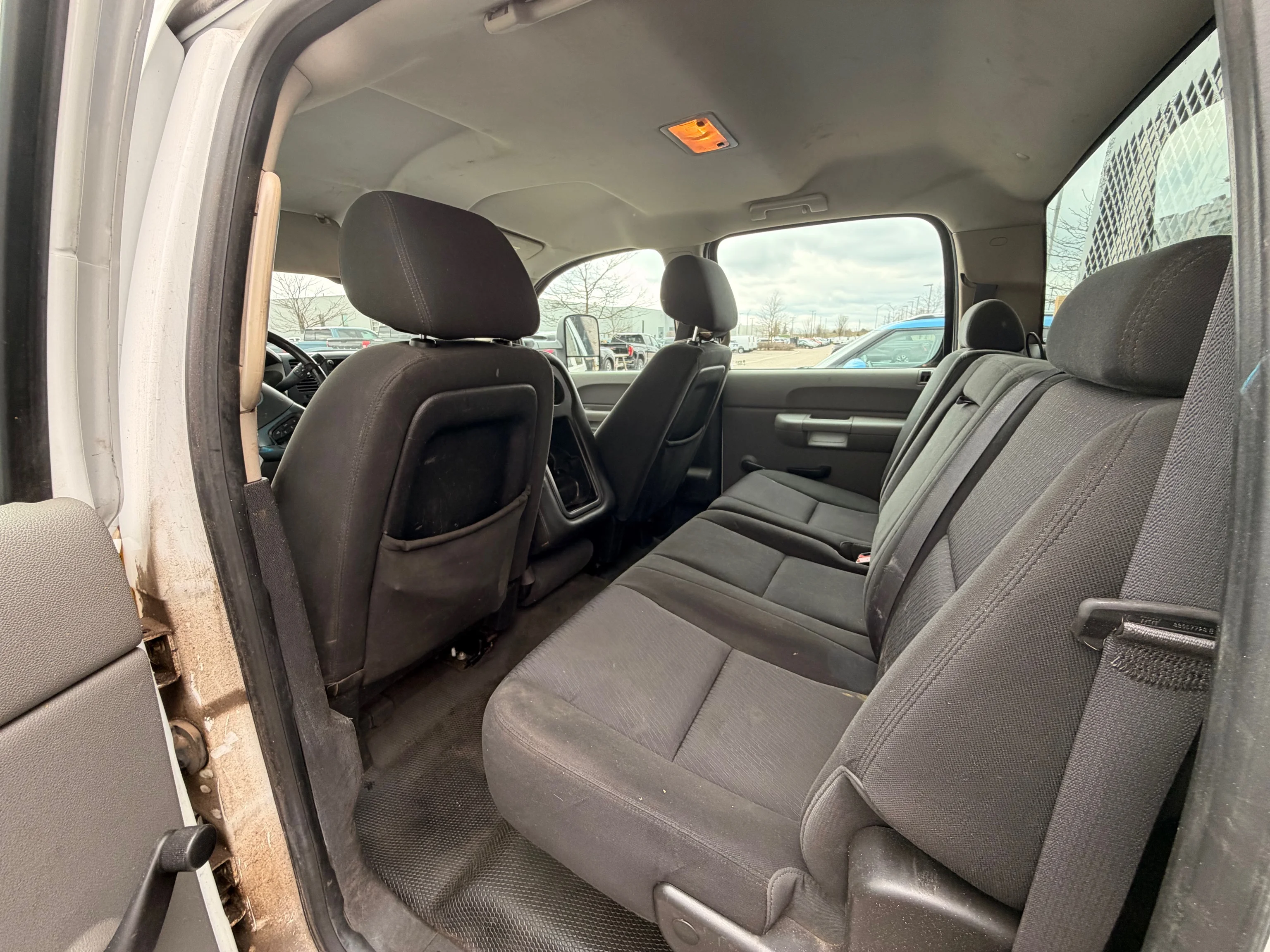 Used 2013  Chevrolet WT image 6