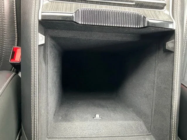 Used 2023 White Jeep Series III image 17