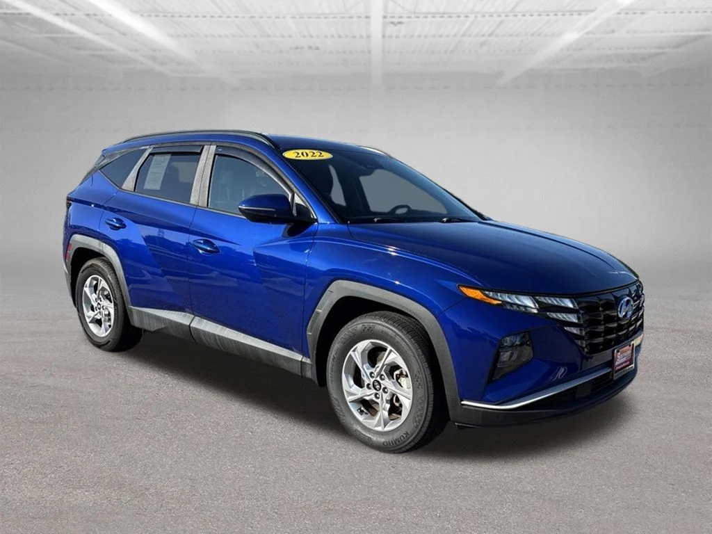 Used 2022 Blue Hyundai SEL image 2