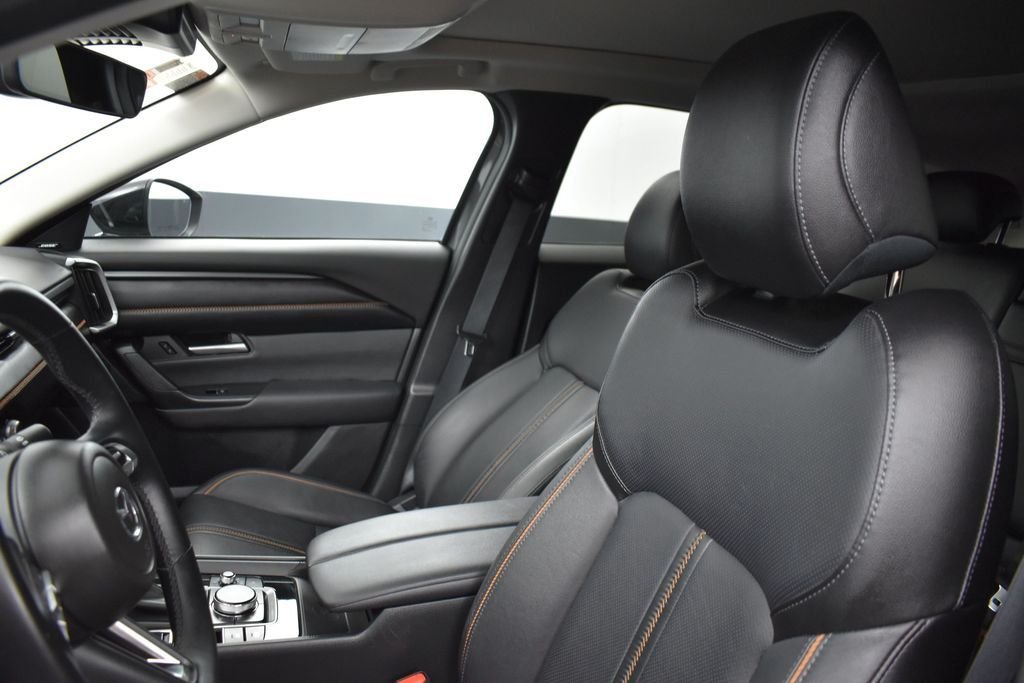 Certified Used 2025 Gray Mazda Premium image 9