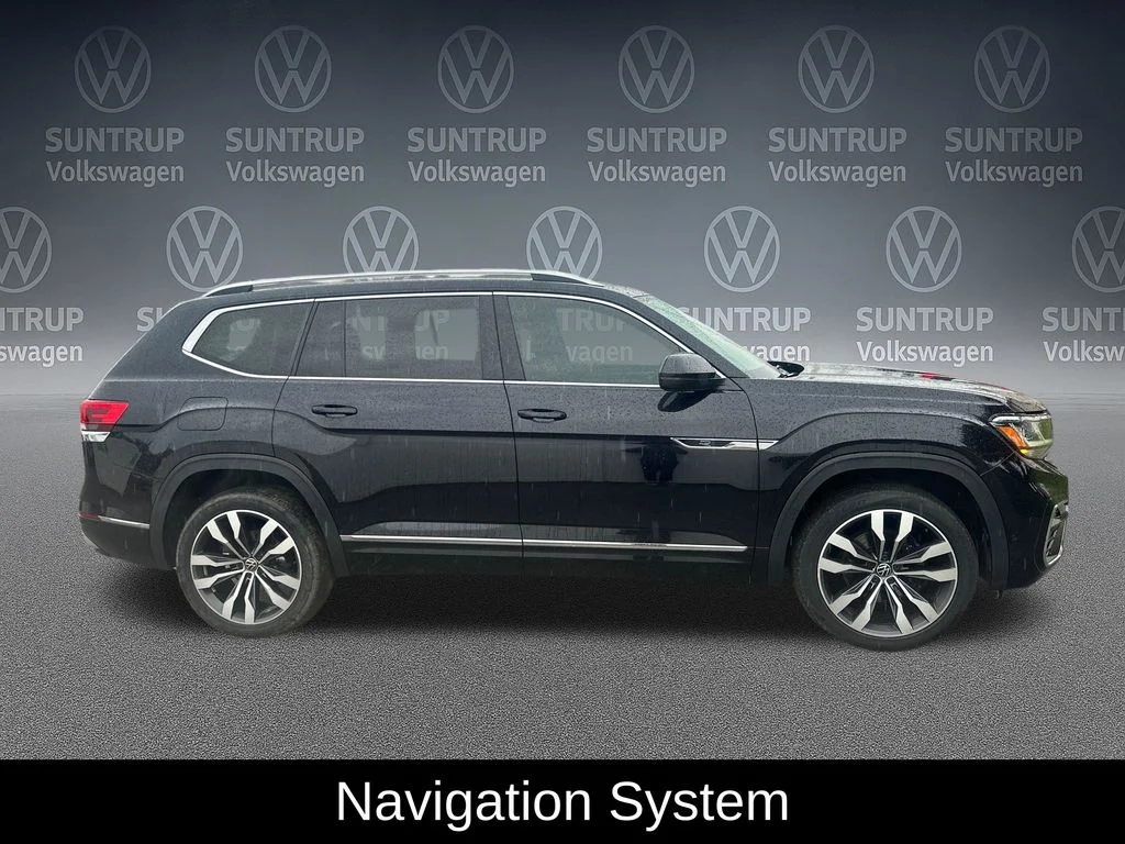 Used 2023 Black Volkswagen 3.6L V6 SEL Premium R-Line image 5