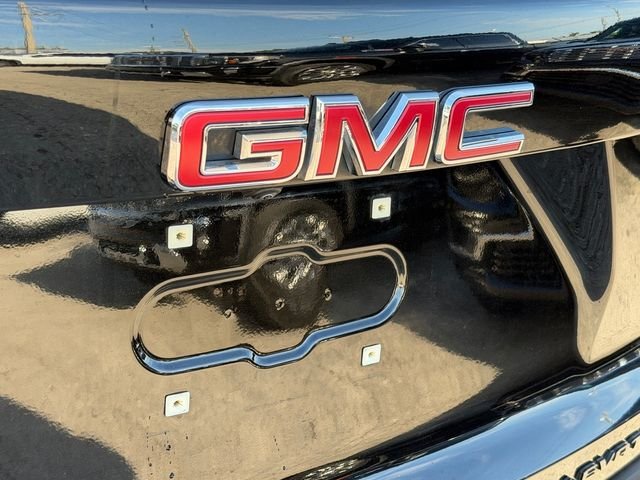 Used 2025 Black GMC Elevation image 9