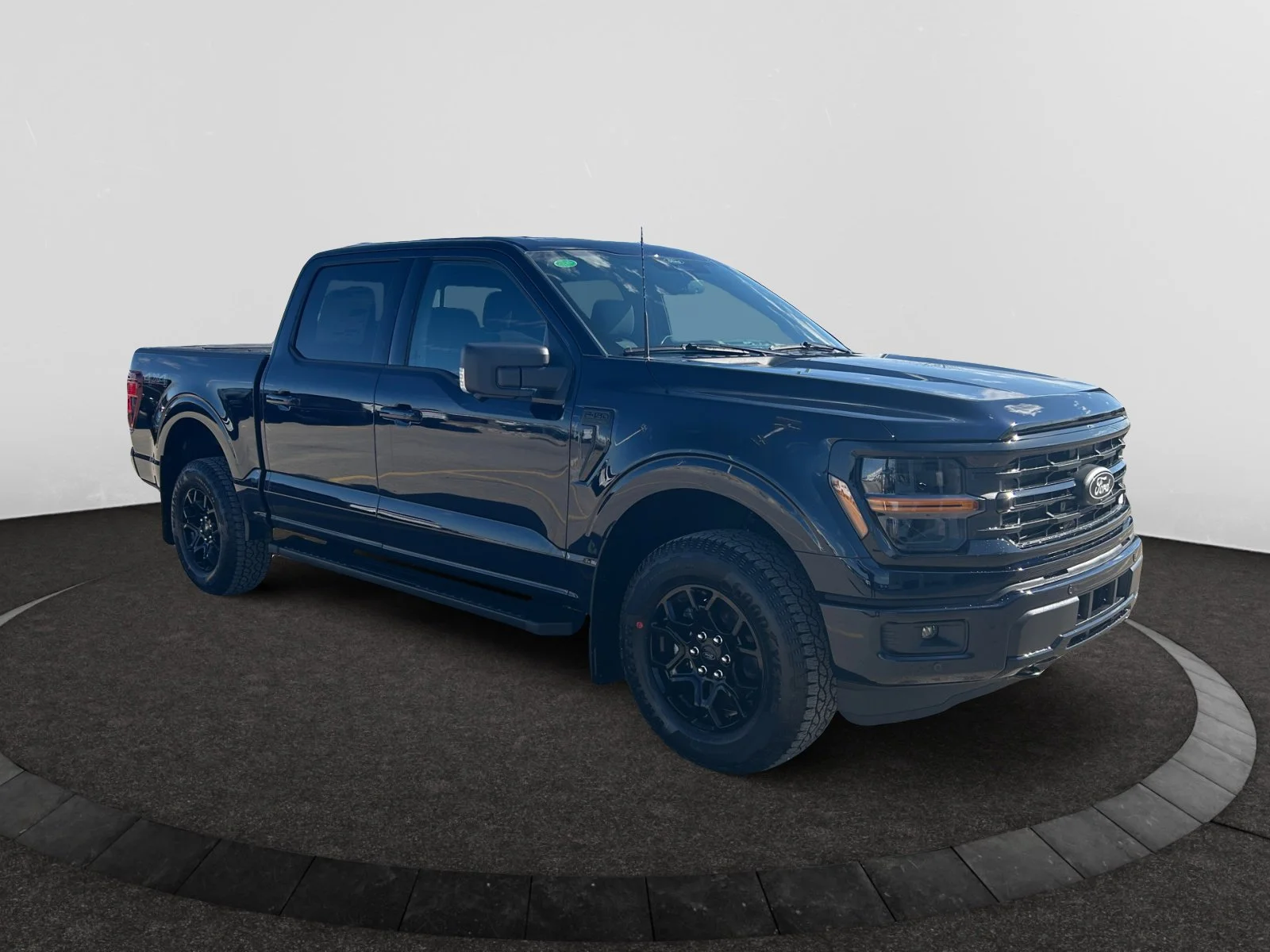 New 2026 Antimatter Blue Metallic Ford XLT image 7