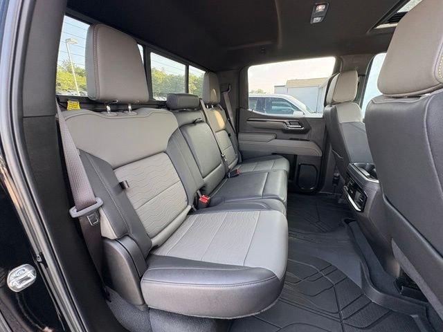 Used 2025 Black Chevrolet ZR2 image 32