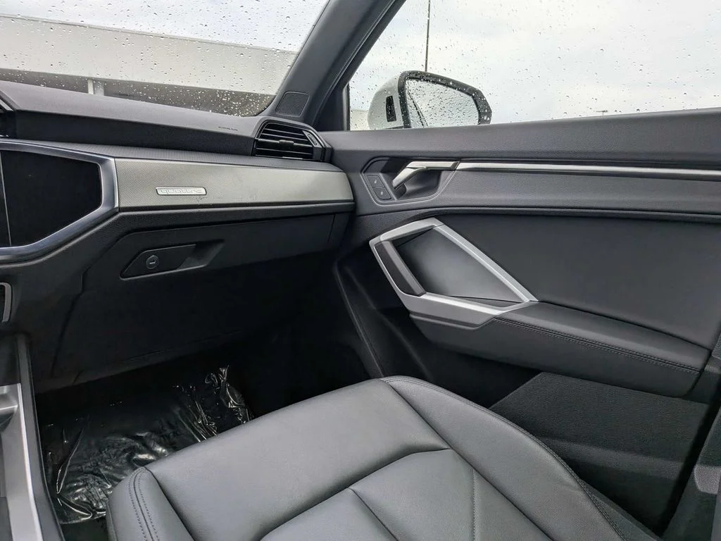 Used 2025 White Audi Premium image 17
