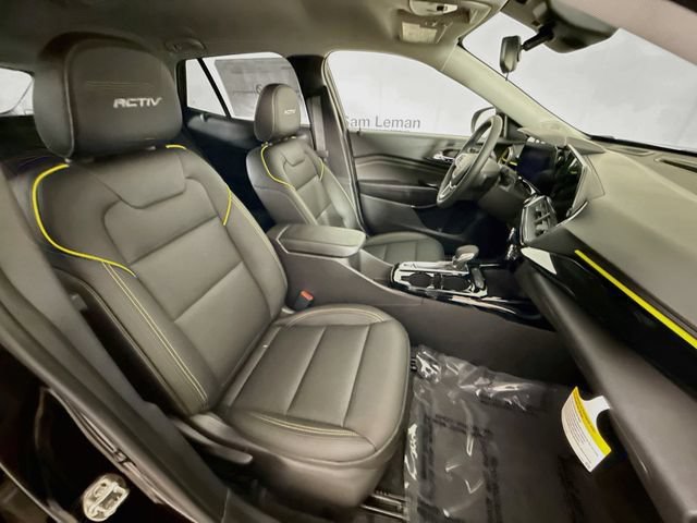 New 2026 Mosaic Black Metallic Chevrolet ACTIV image 28