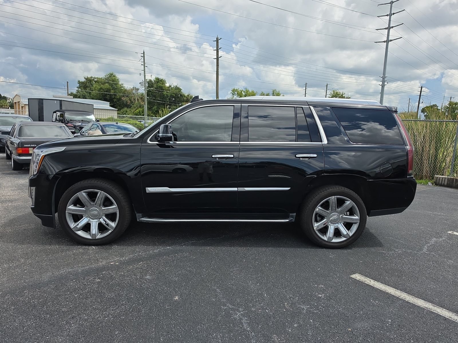 2020 Cadillac Escalade Premium Luxury - Photo 6