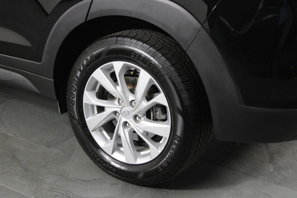Certified Used 2021 Black Hyundai Value image 15