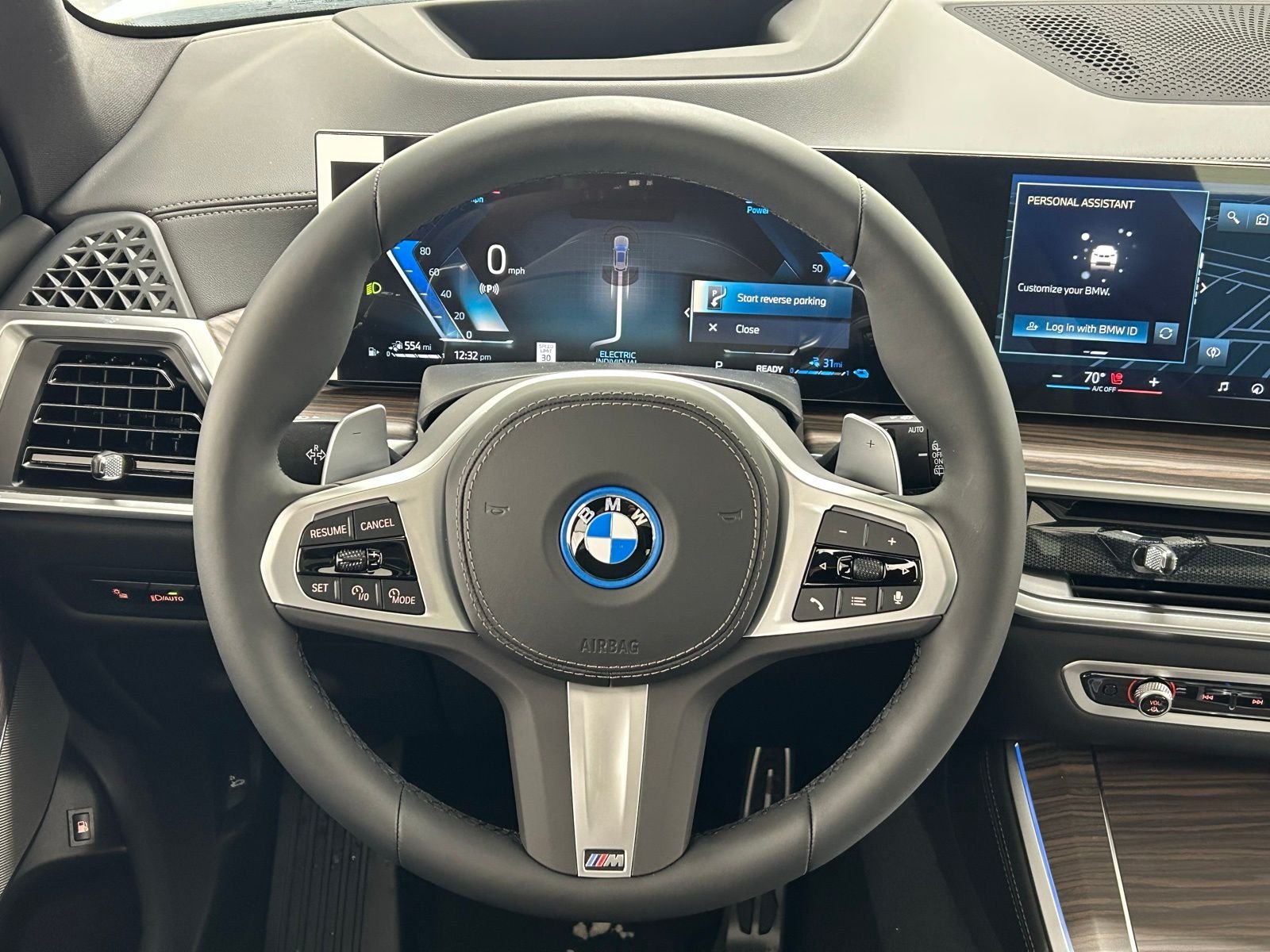 New 2026 Dravit Gray Metallic BMW xDrive50e image 12