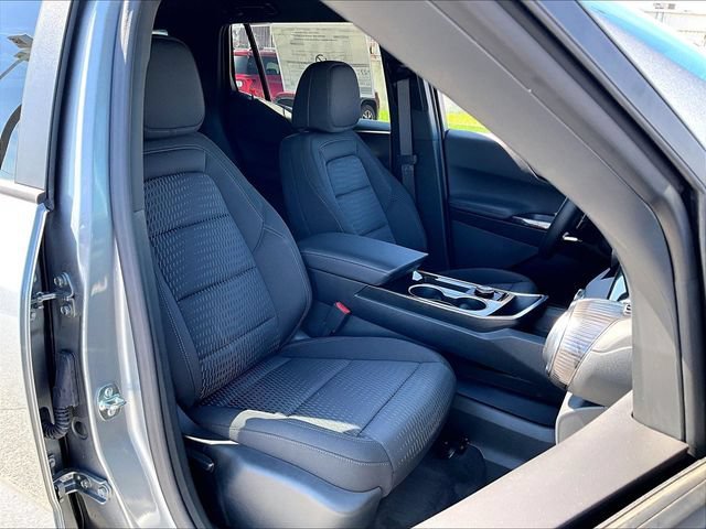 2027 Chevrolet Equinox LT - Photo 28