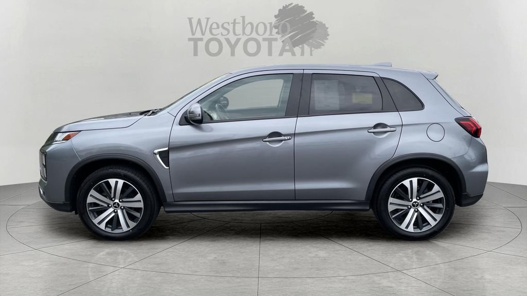 Used 2024 Gray Mitsubishi 2.0 ES image 4