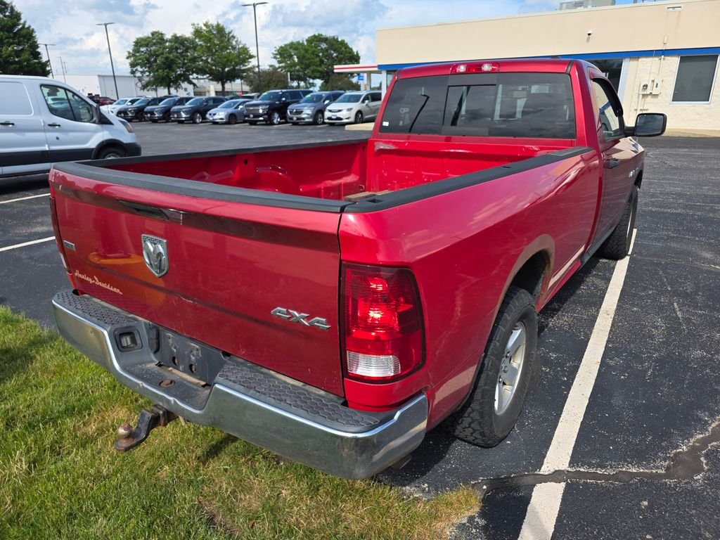 Used 2009 Inferno Red Crystal PC/Mineral Gray Met CC Dodge SLT image 4