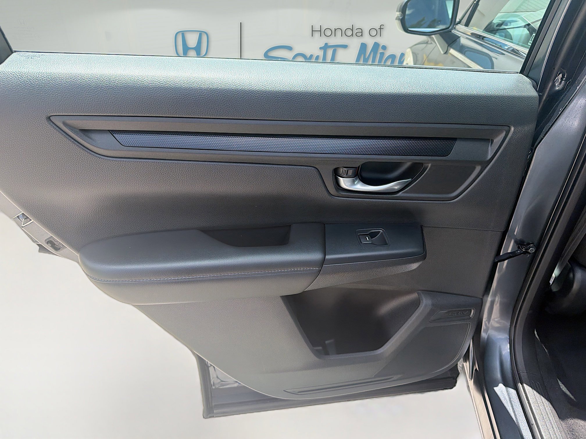 2023 Honda CR-V LX - Photo 25