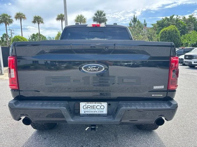 Used 2022 Black Metallic Ford XLT image 3