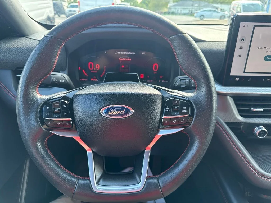 Used 2025 Gray Metallic Ford ST-Line image 16