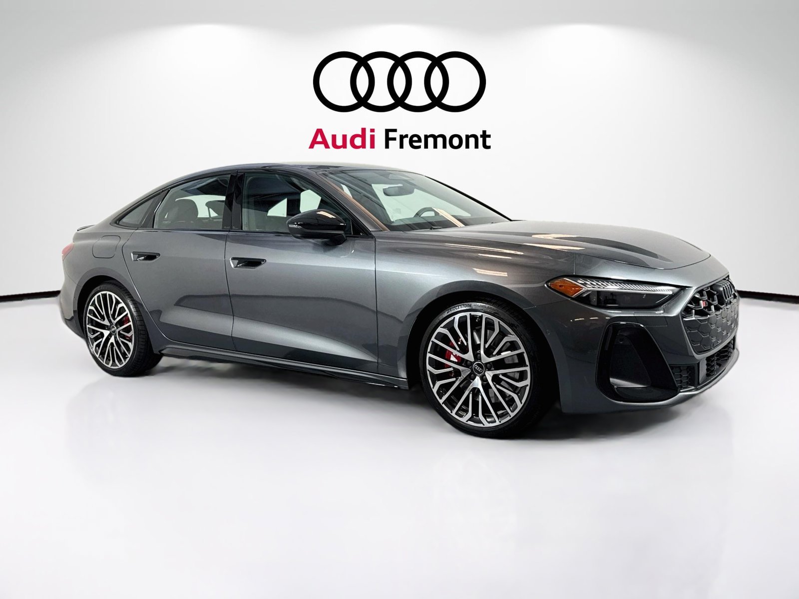 Used 2025 Gray Audi Premium Plus image 1