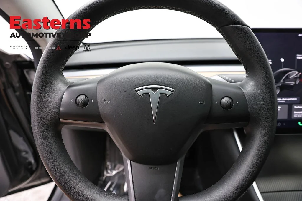 Used 2019 Black Tesla Long Range image 10