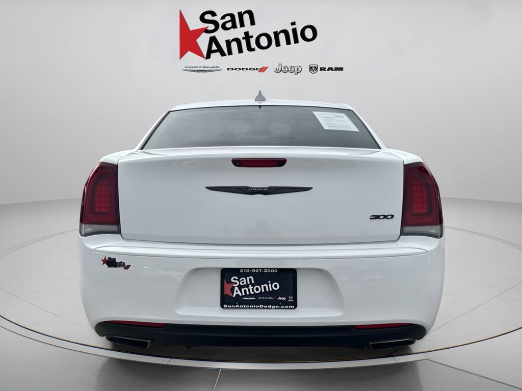 Certified Used 2023 White Chrysler Touring image 13