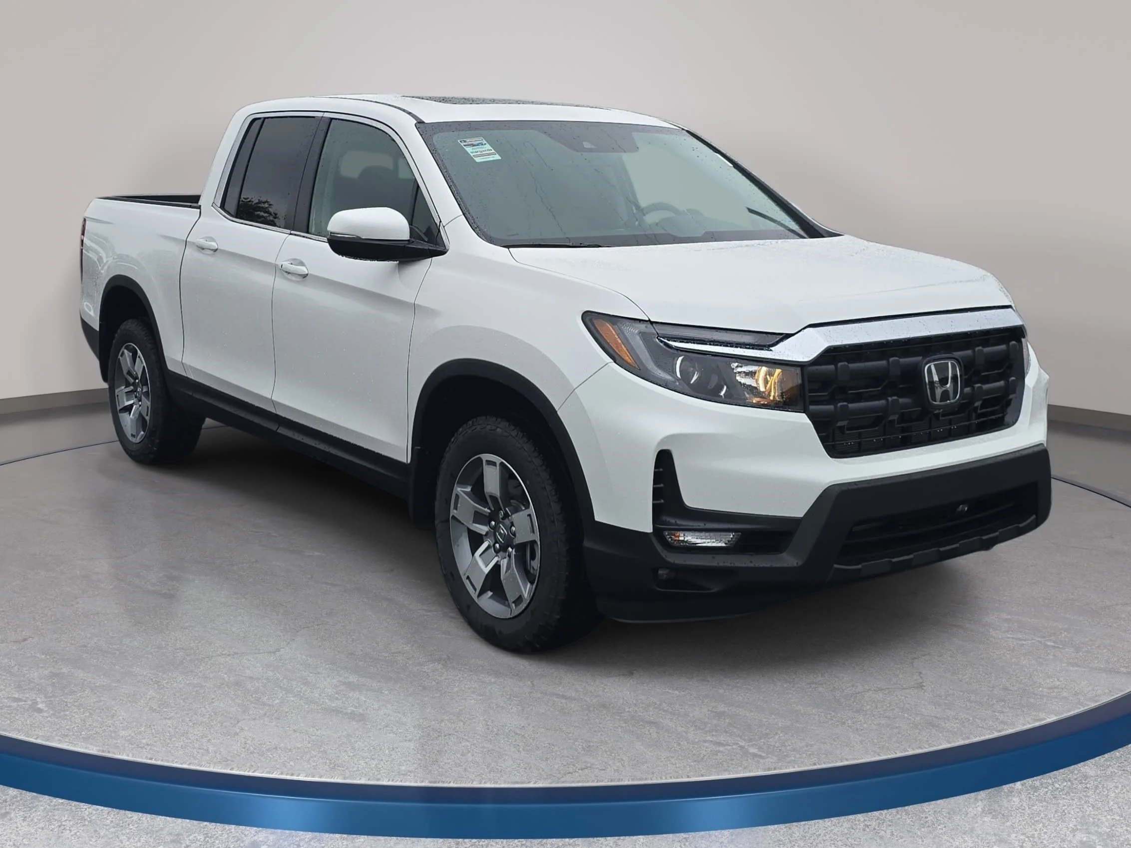 New 2026 Platinum White Pearl Honda RTL image 3