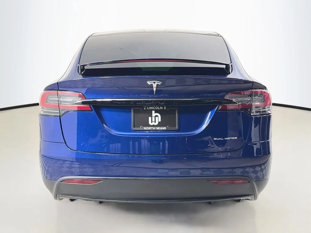 Used 2019 Blue Tesla  image 6