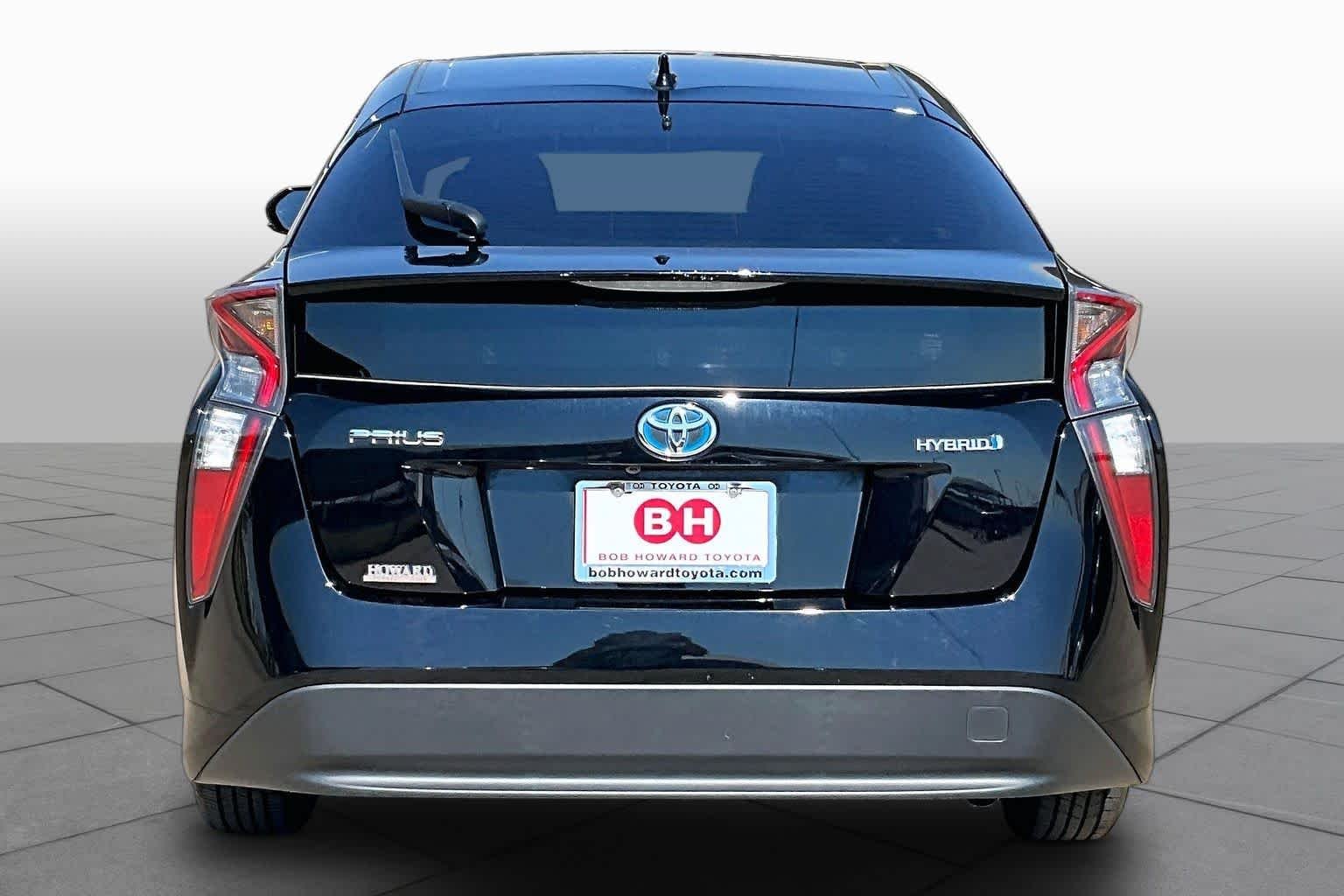 Used 2016 Midnight Black Metallic Toyota Four image 5